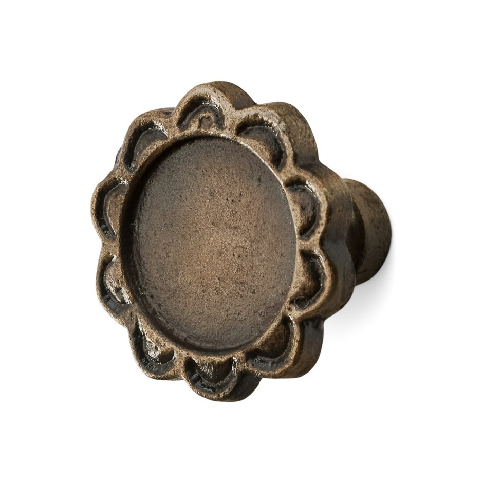 KNOB IRON FLOWER ANTIQUE | BRASS