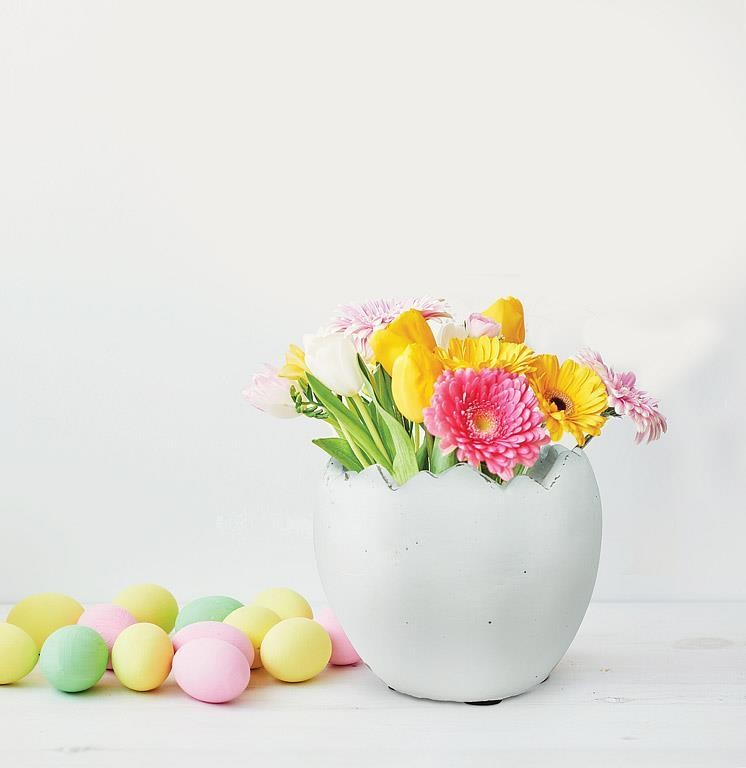 Small Egg Planter