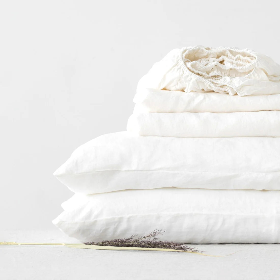 Linen Tales | White | Queen | Linen Sheet Set