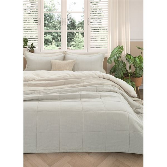 Tagliatelle natural striped reversible quilt | Queen