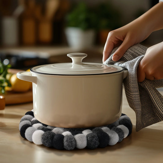 MODWOOL Felt Ball Round Trivet  |  Black/White/Grey