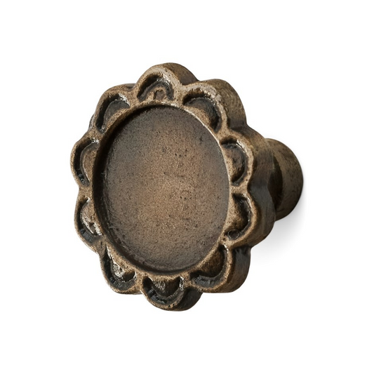 KNOB IRON FLOWER ANTIQUE |  BRASS