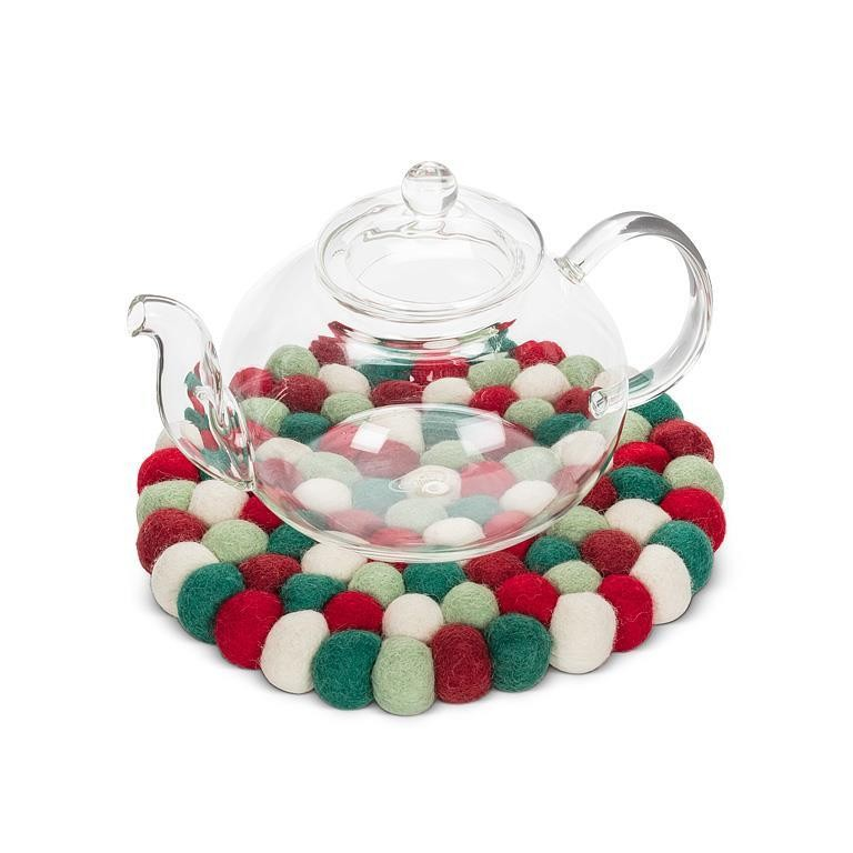 Holiday Pompom Trivet