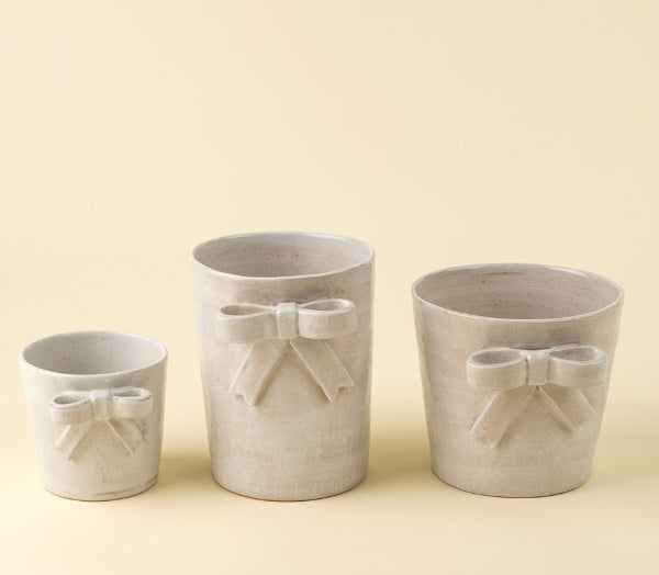 Stoneware Bow Pot | Small