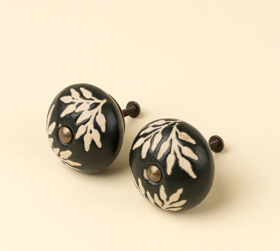 Frond Ceramic Knobs