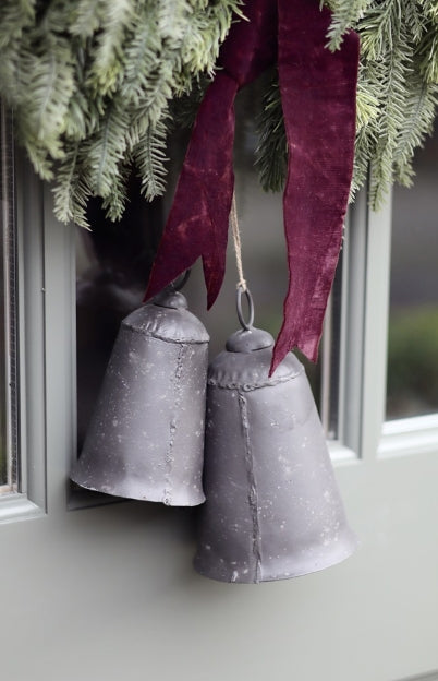 Foundry Iron Holiday Bell | Small
