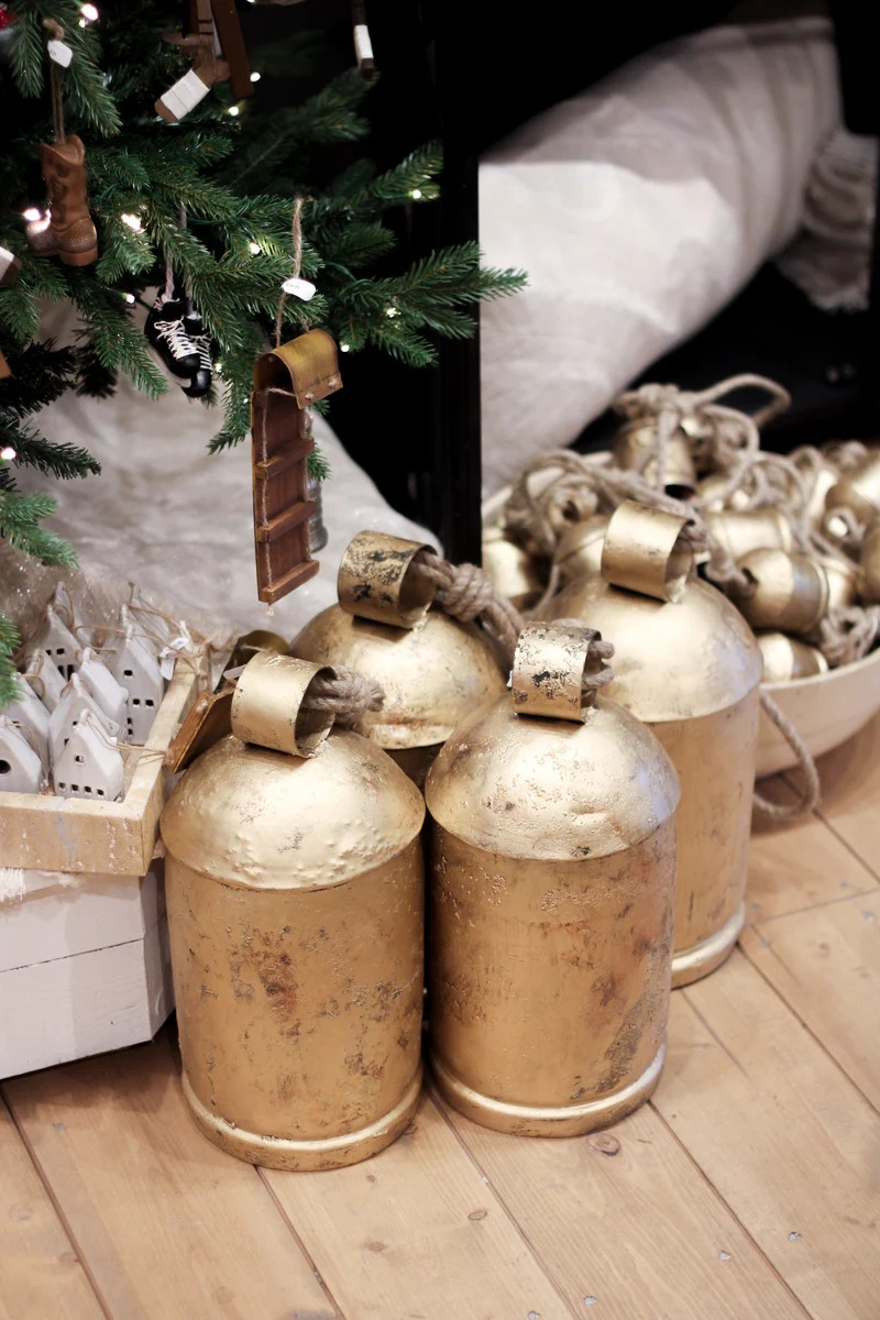 Jumbo Rustic Temple Bell