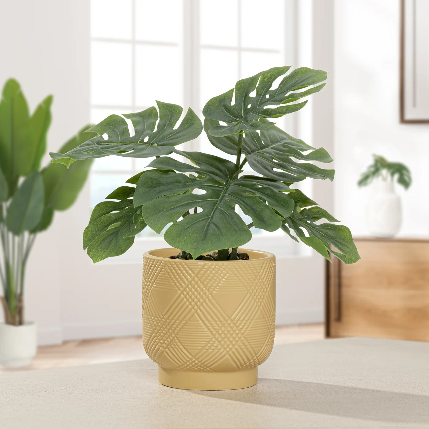 Diamond Embossed Weave Ceramic Planter