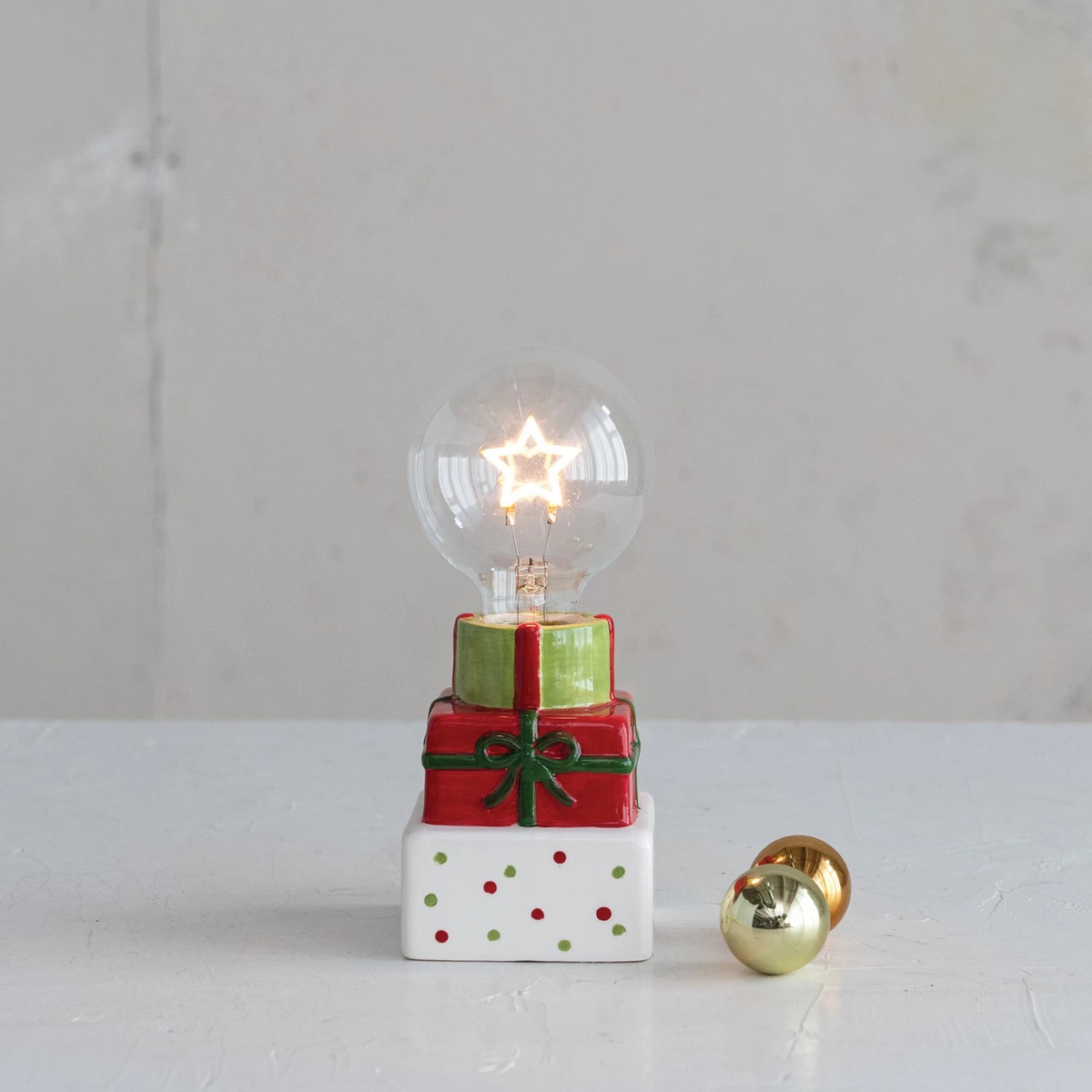 Ceramic Packages Light with LED Star Shaped Filament Lightbulb
